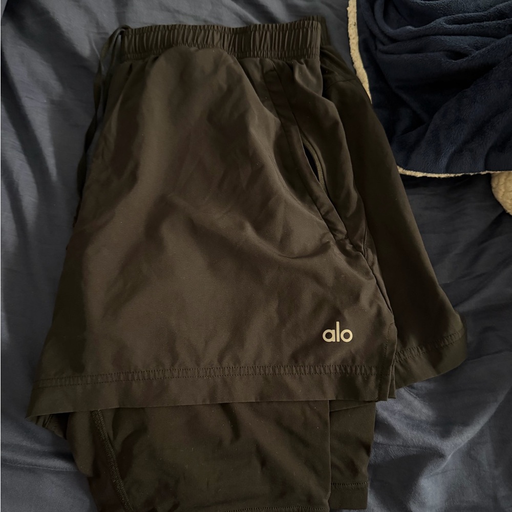 Alo Black Athletic Shorts - Black